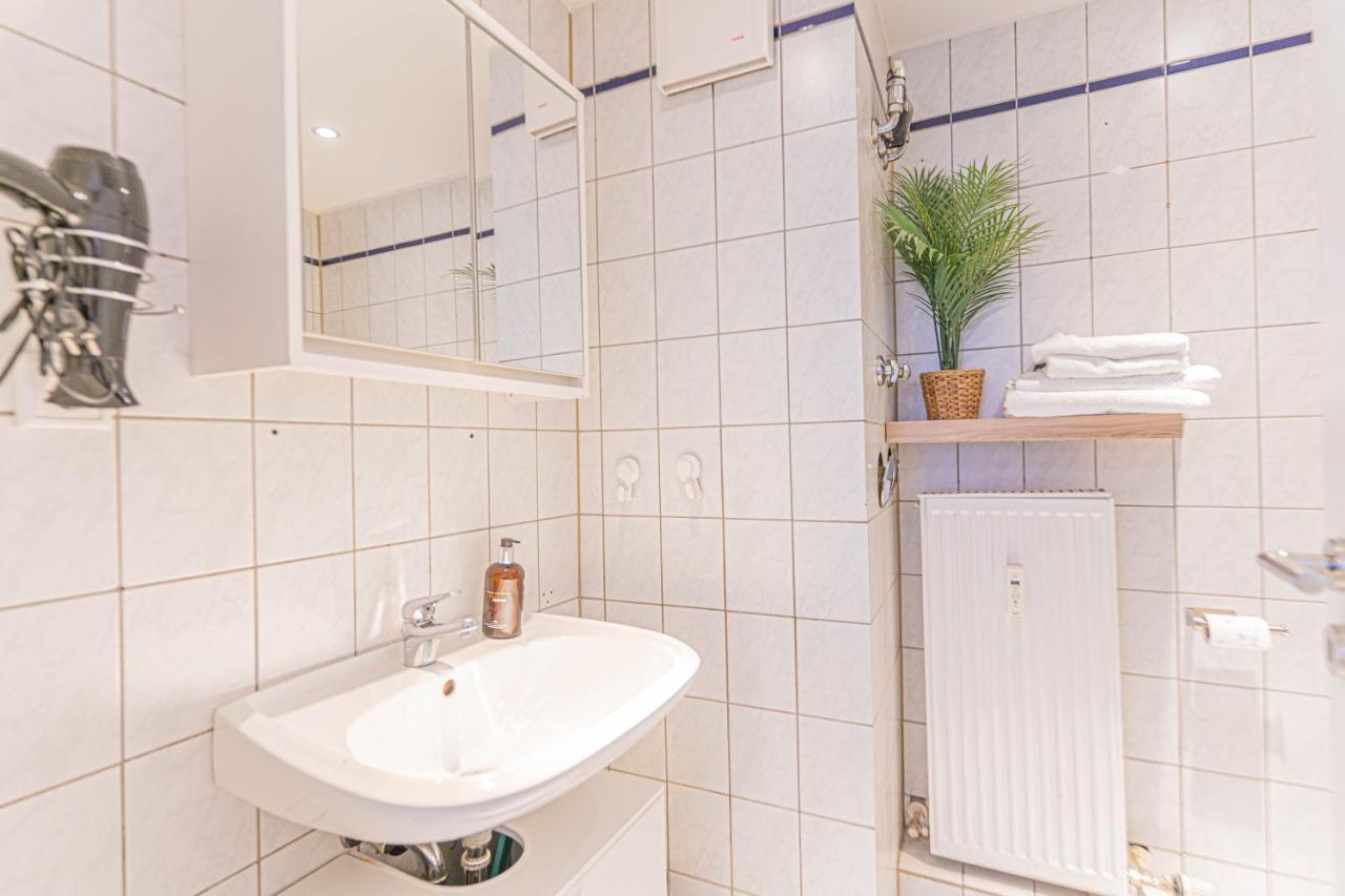 Apartment Леверкузен Екстер'єр фото